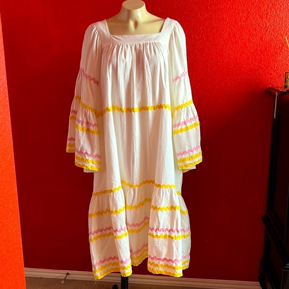 Dresses & Skirts - Liza Marie Fernandez maxi dress